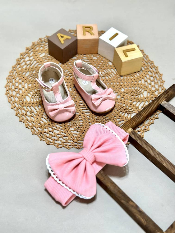 کفش ورنی صورتی