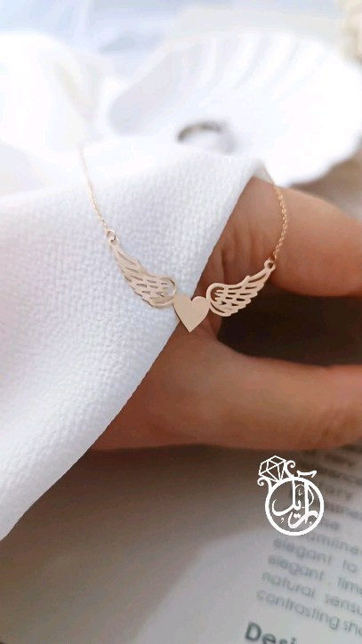 گردنبد فرشته طلایی